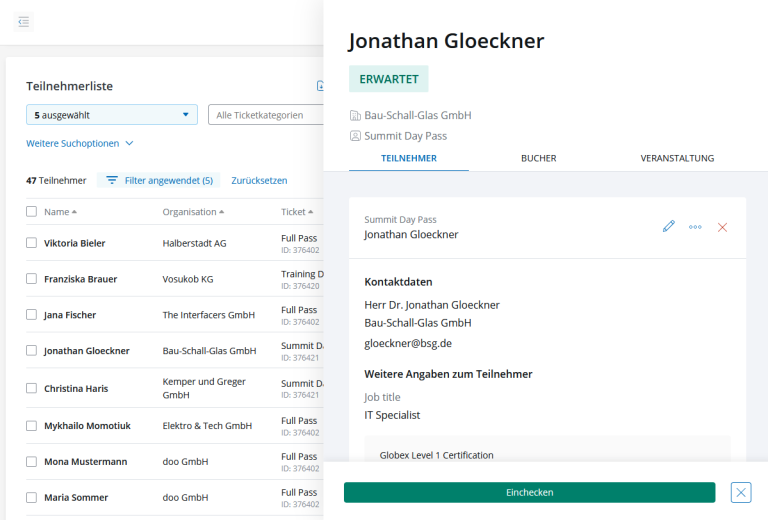 doo Teilnehmerliste mit geöffneten Teilnehmerdetails im Seitenpanel